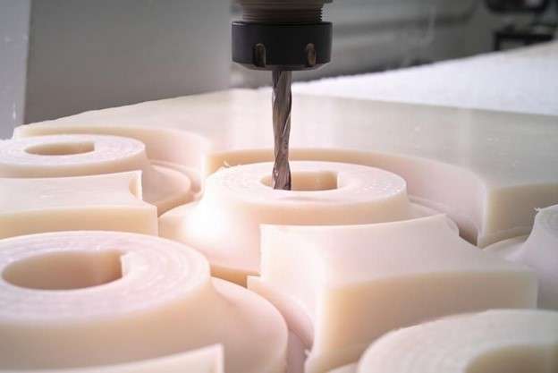 CNC Machining of Thermoplastics: A Comprehensive Guide