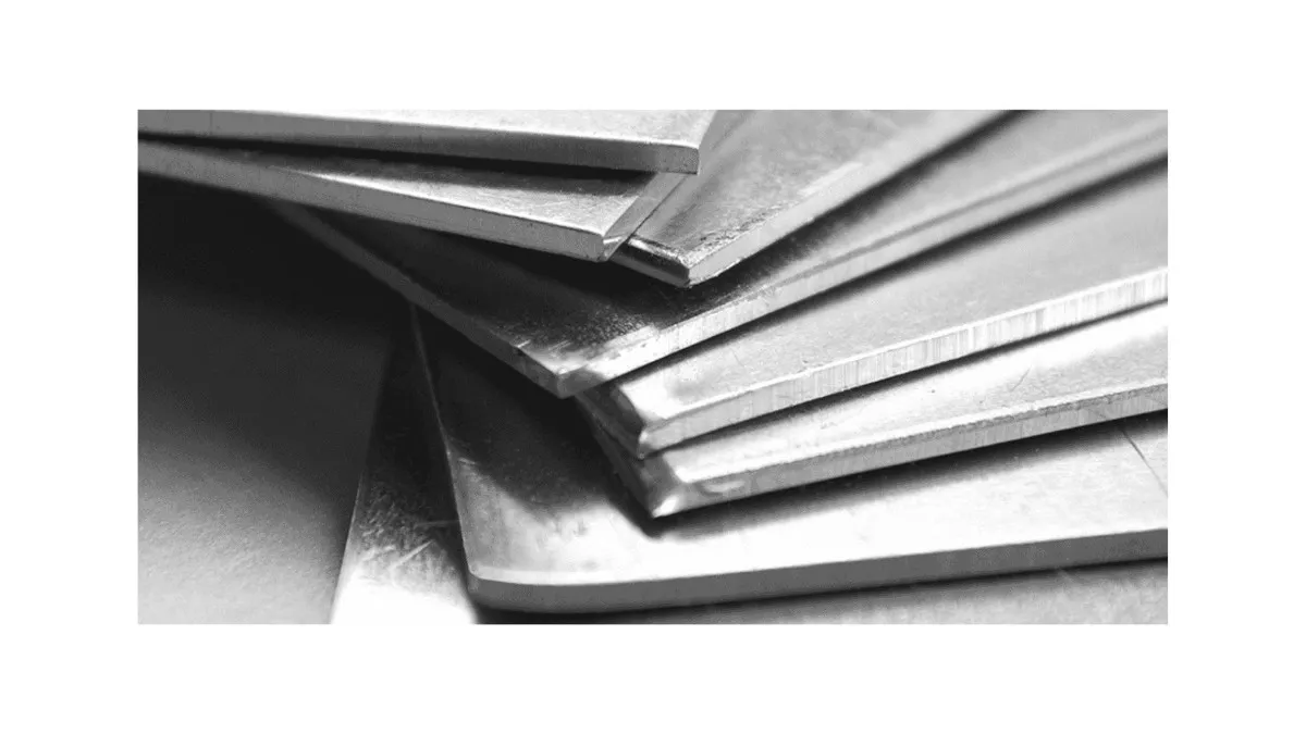 An illustration of a steel part that has been quenched and then tempered so that it is hard across its whole section