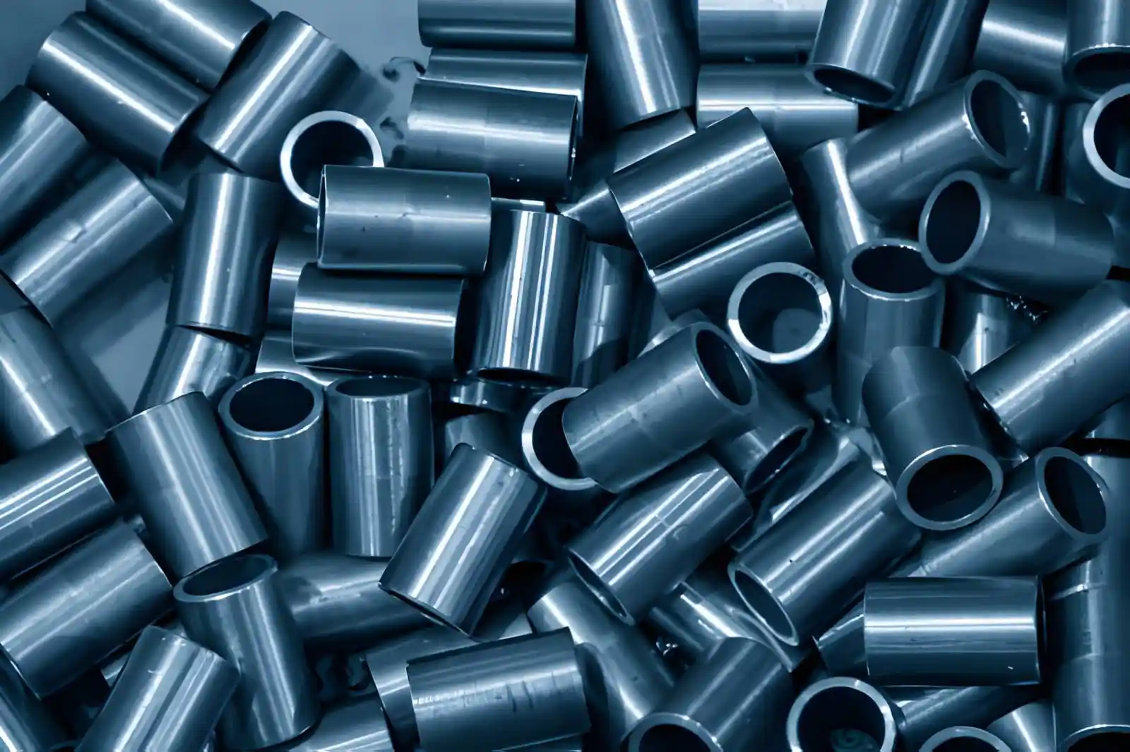 Blue passivated zinc plated tubular steel parts