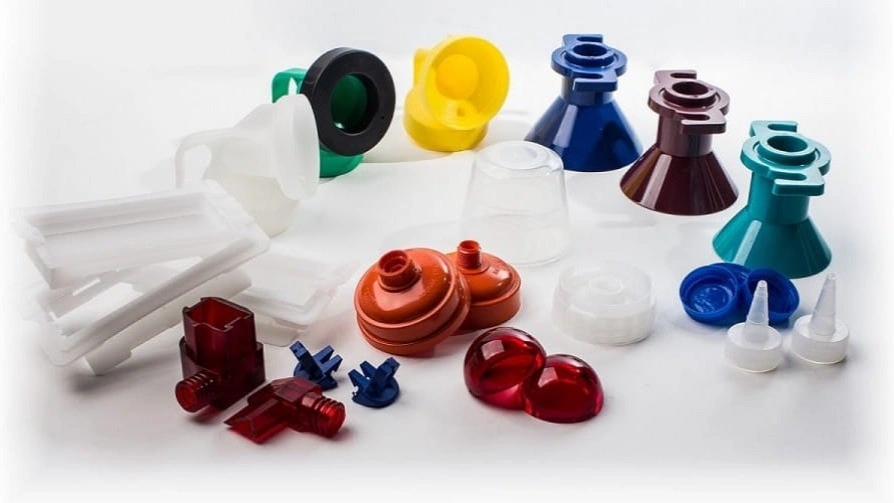 An image showing different injection molding products for medical applications 