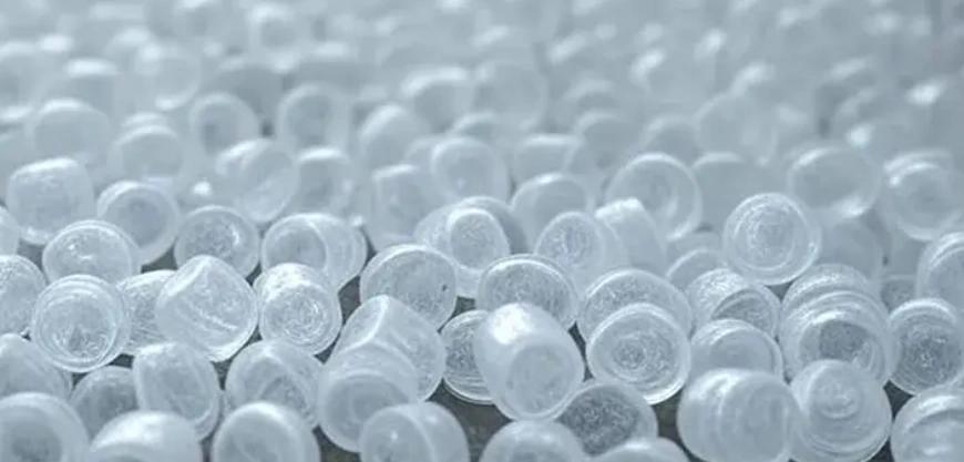 Image of colorless pellets of general purpose polystyrene