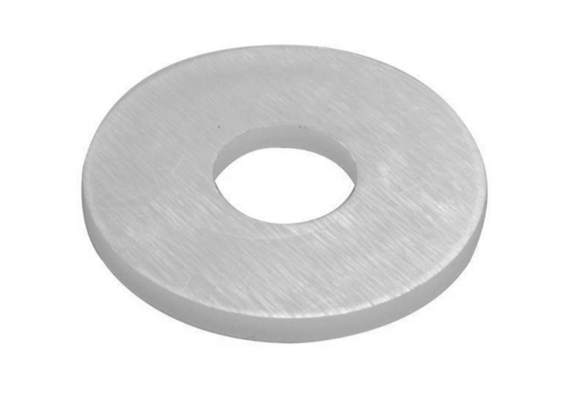 Image of a thin round disc with a hole at the center, calle a flat washer