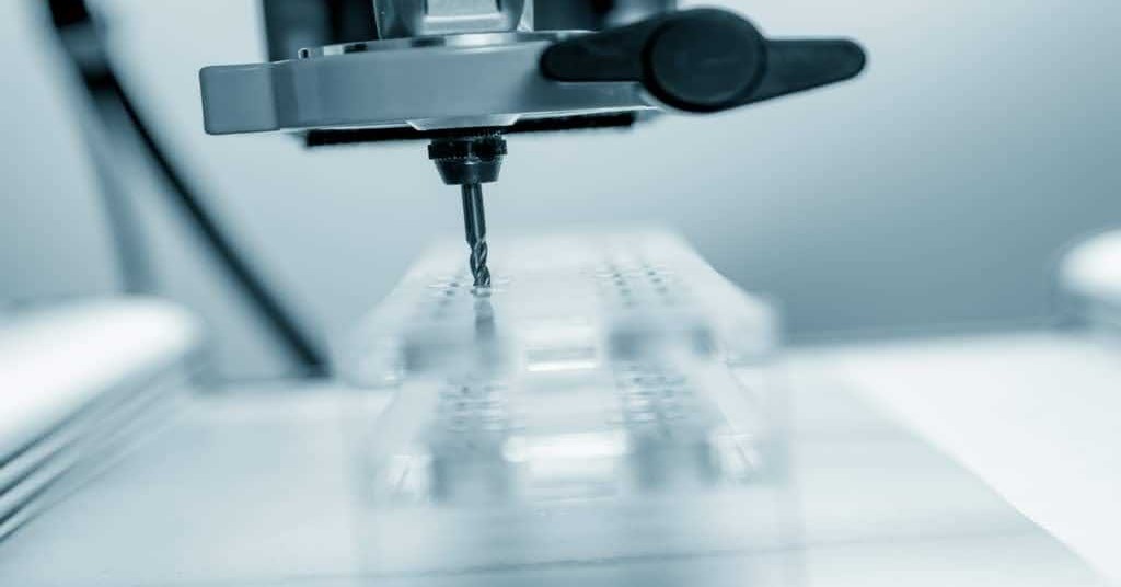 AN illustration of Acrylic CNC machining with coolant
