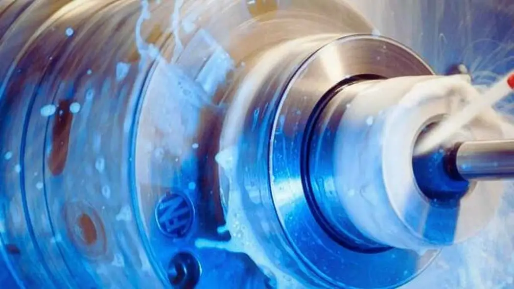 Internal grinding wheel working inside a cylindrical bore